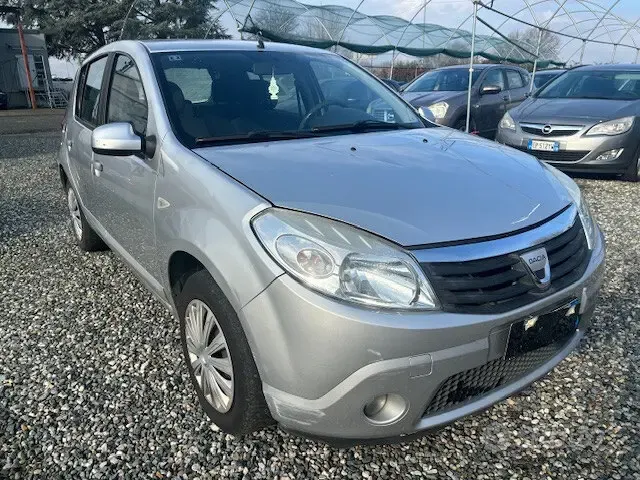 Dacia Sandero 1ª serie