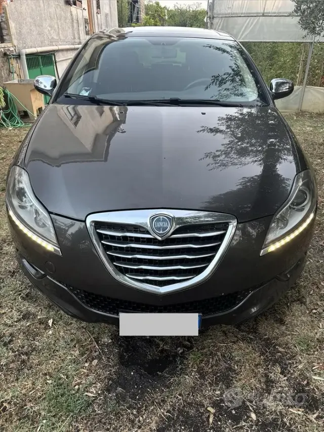 Lancia Delta (2008-2015)