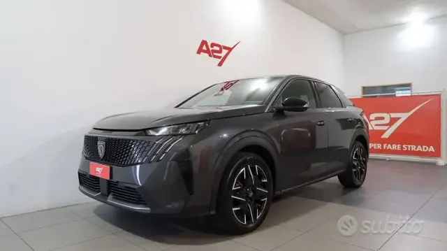 Peugeot e-3008