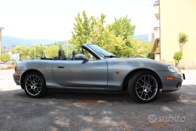Mazda MX-5 Collection'04
