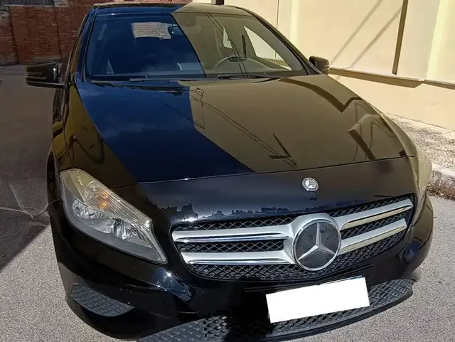 Mercedes-Benz A 180