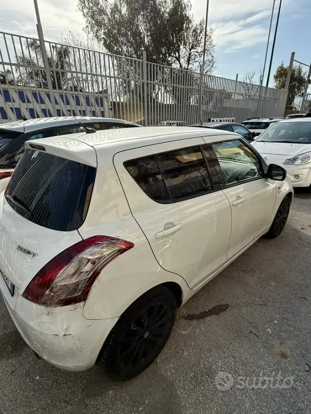 Suzuki Swift (2010-2017)