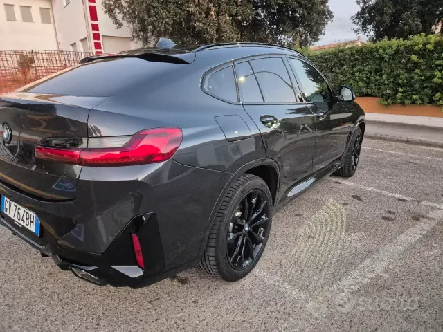 BMW X4 (G02/F98)