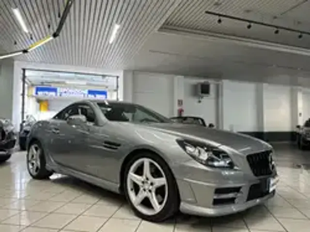 Mercedes-Benz SLK 200