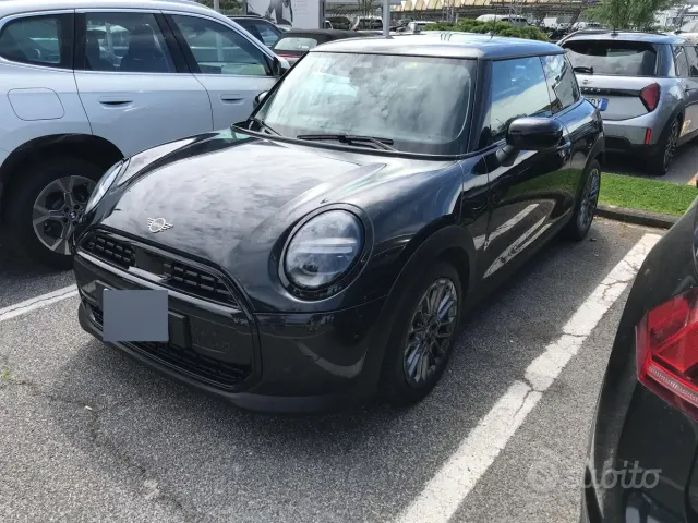 MINI Mini 5ª serie (F66)