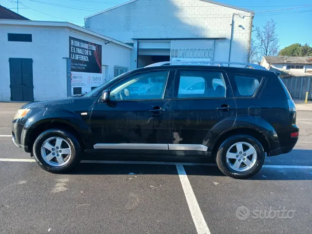 Mitsubishi Outlander 2ª(07-10)