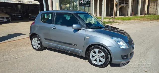 Suzuki Swift (2005-2010)