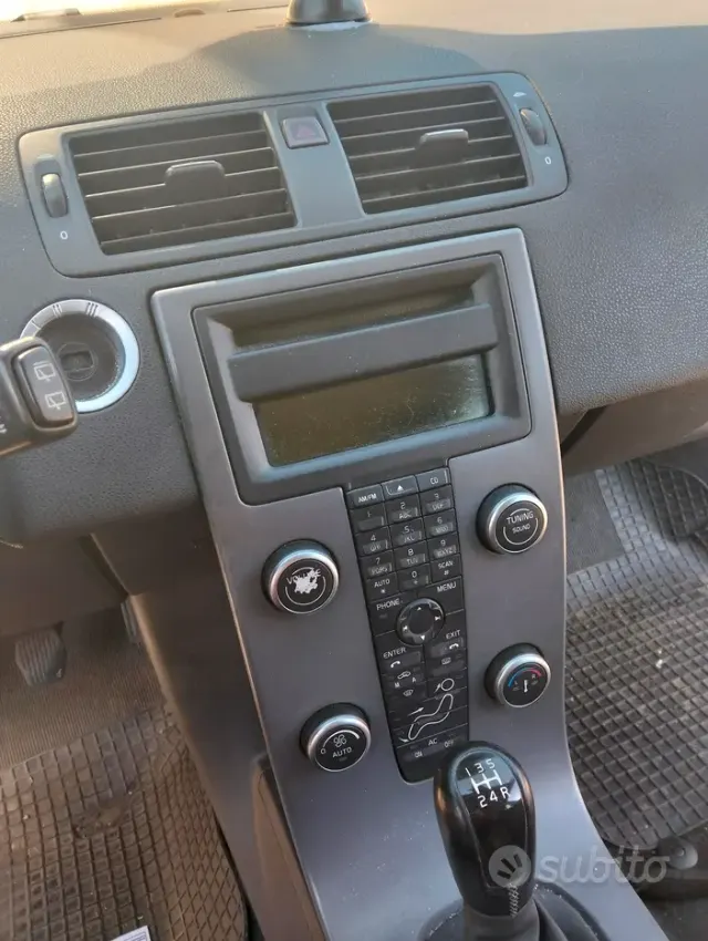 Volvo V50 (2003-2012)