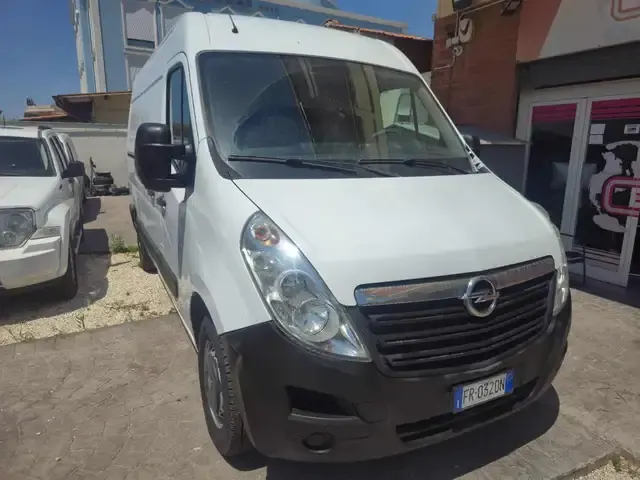 Opel Movano