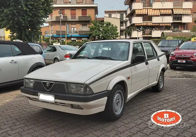 Alfa Romeo 75