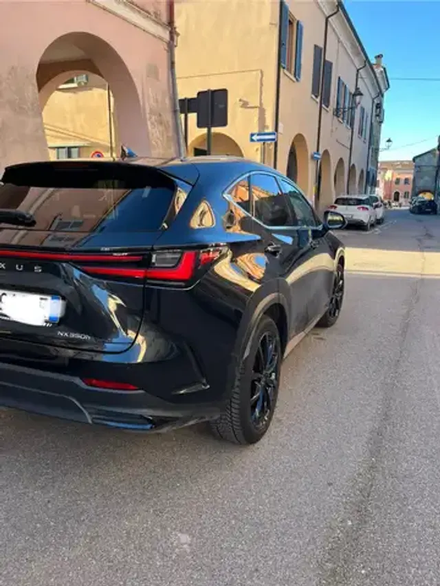 Lexus NX 350h