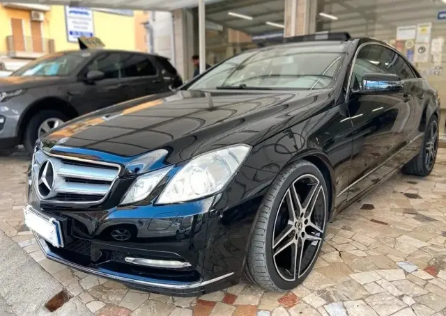 Mercedes-Benz Classe E Cpé (C207)