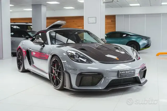 Porsche 718
