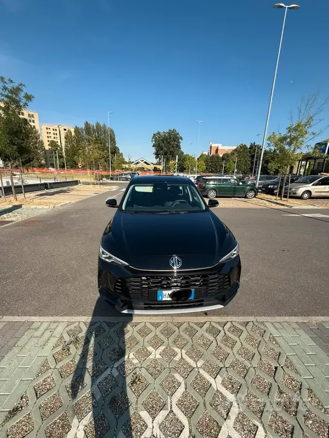MG ZS (2024-->)