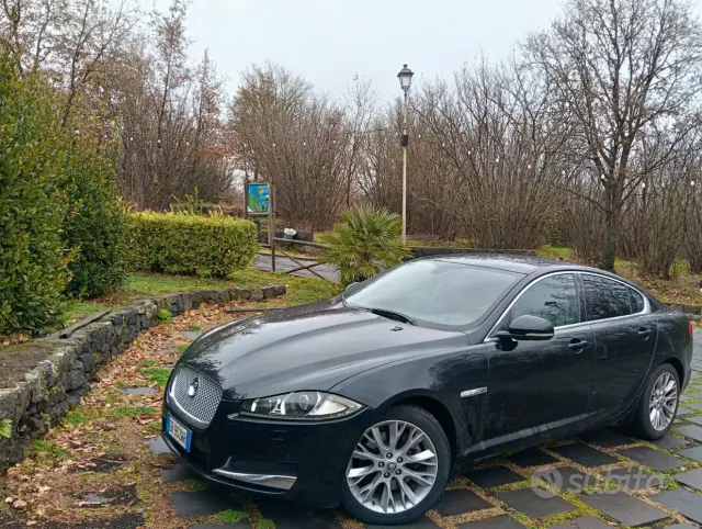 Jaguar XF 2ª serie (X260)