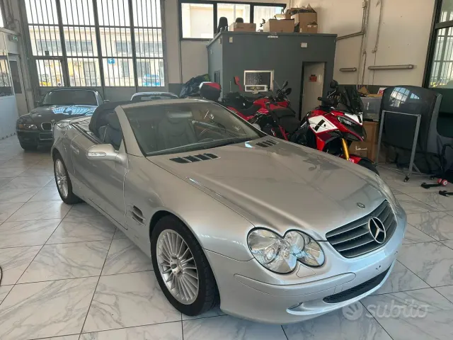 Mercedes-Benz Classe SL (R230)