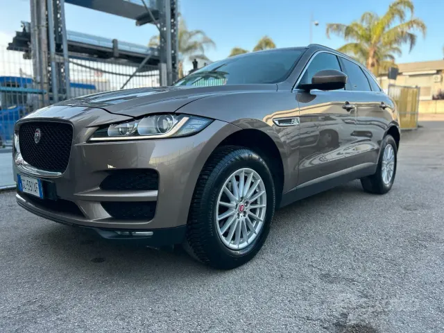 Jaguar F-Pace (X761)