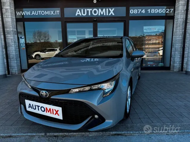 Toyota Corolla (2018-->)