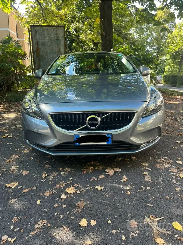 Volvo V40 (2012-2020)