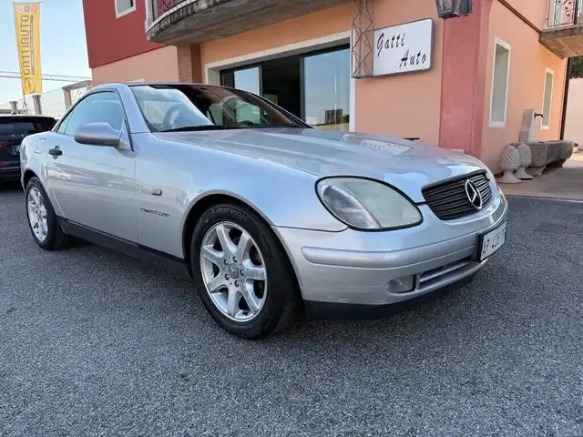 Mercedes-Benz SLK