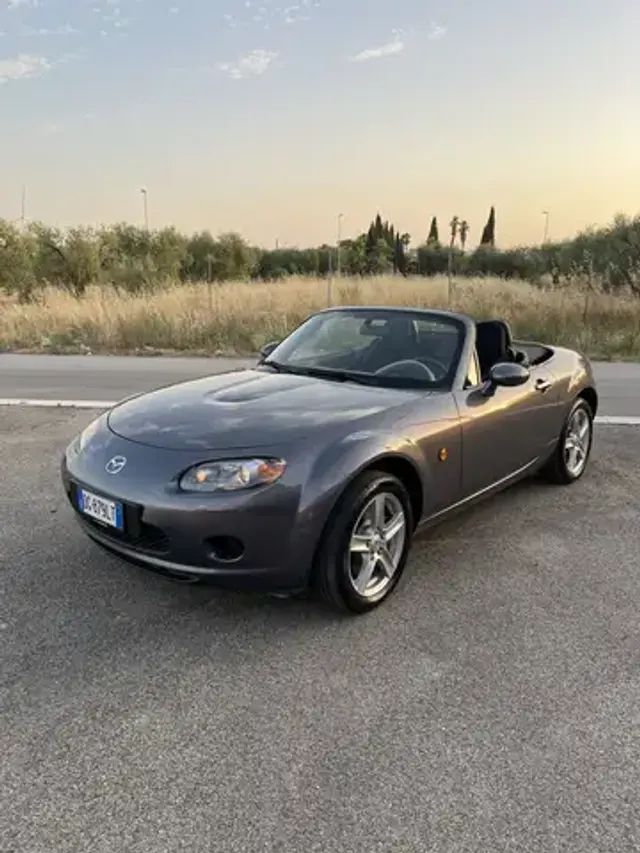 Mazda MX-5