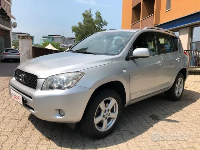 Toyota RAV4 3ª serie