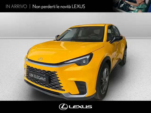 Lexus LBX
