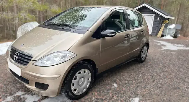 Mercedes-Benz A 160