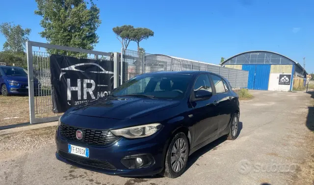 Fiat Tipo (2015-->)