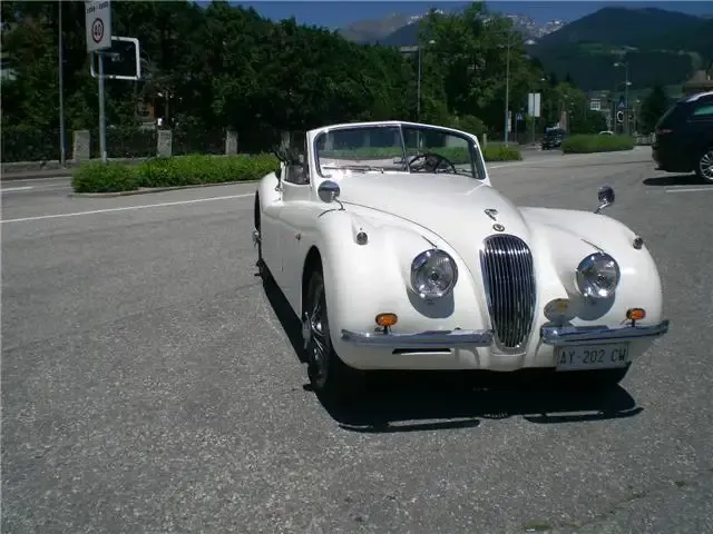 Jaguar XK