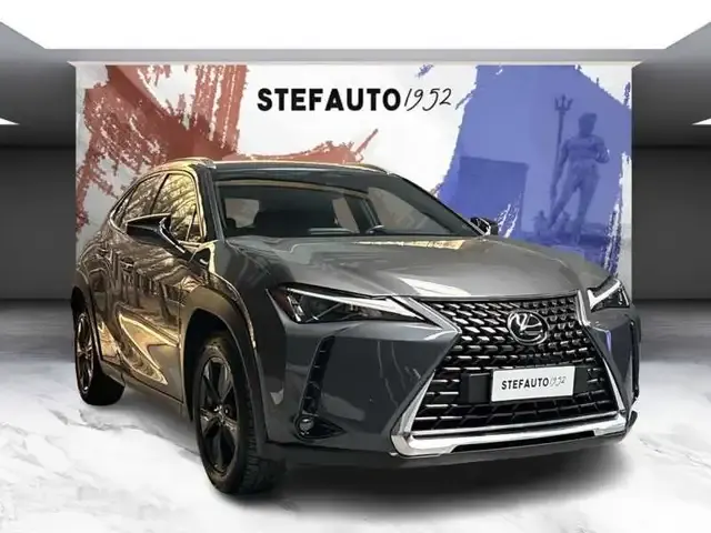 Lexus UX 250h