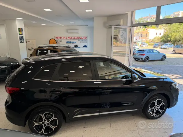 MG ZS (2024-->)