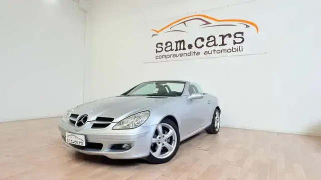 Mercedes-Benz SLK 200