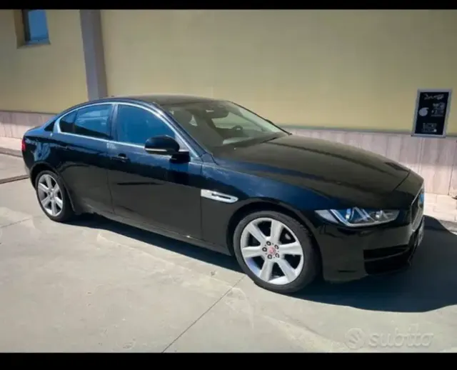 Jaguar XE (X760)