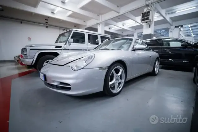Porsche 911 (996)