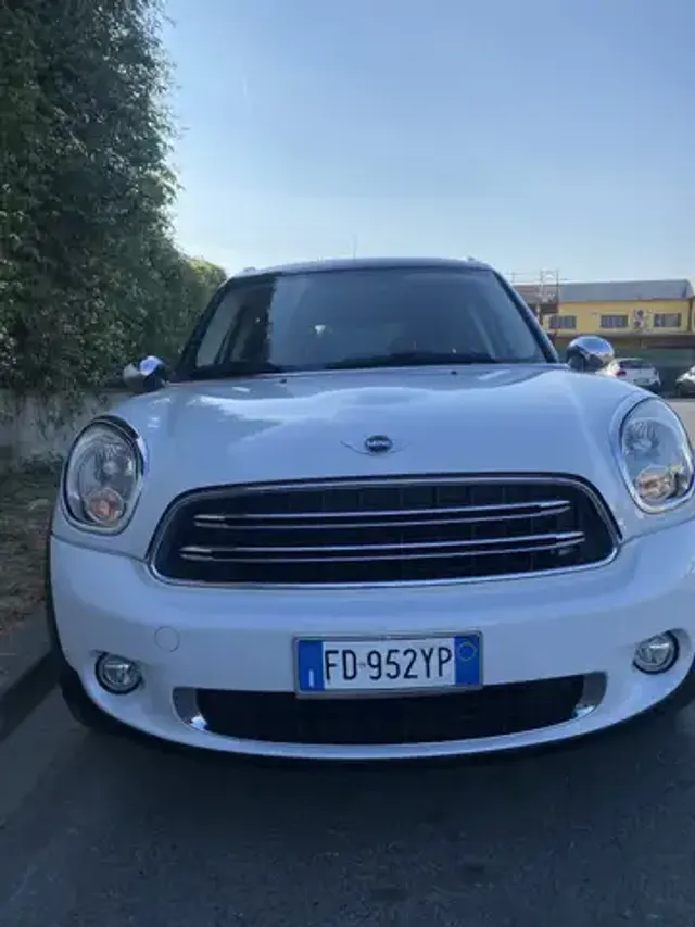 MINI Countryman D