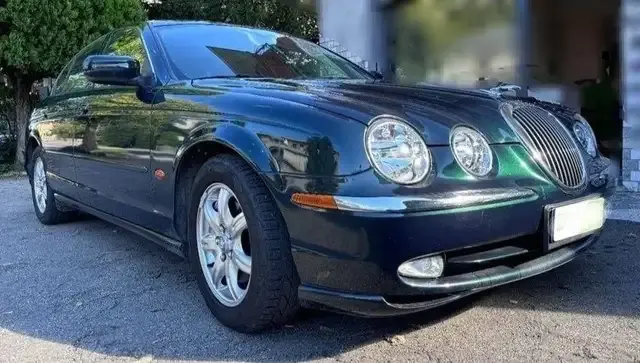Jaguar S-Type