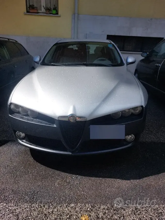 Alfa Romeo 159
