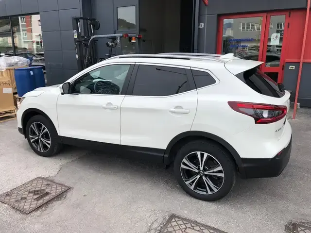Nissan Qashqai+2