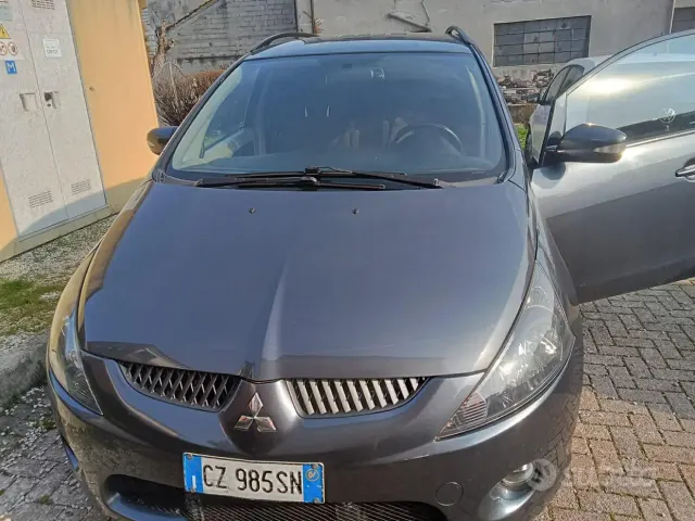 Mitsubishi Grandis