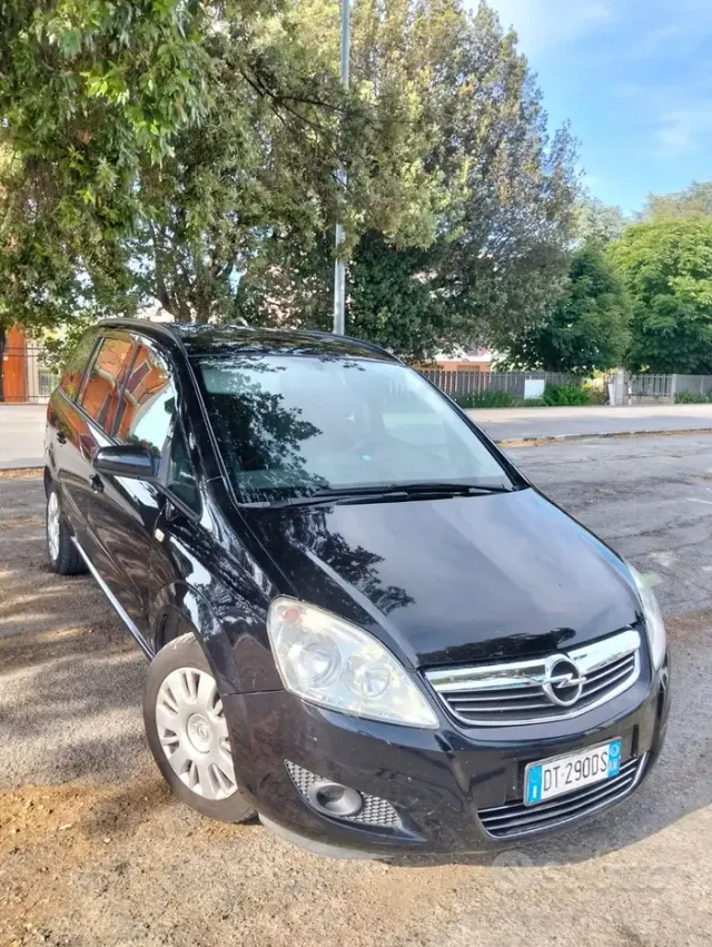 Opel Zafira 2ª serie