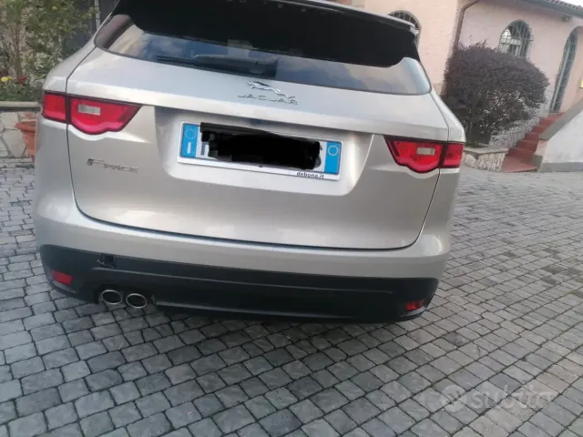 Jaguar F-Pace (X761)