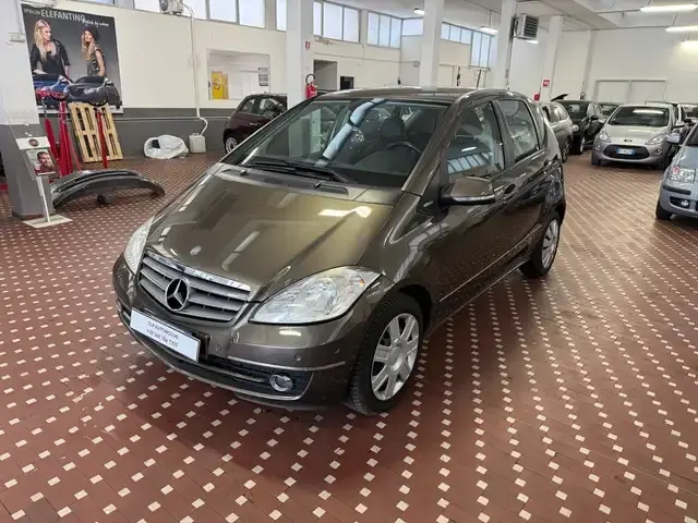Mercedes-Benz A 160