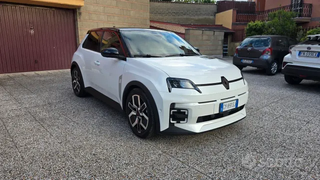 Renault 5