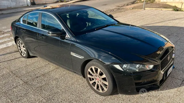 Jaguar XE (X760)