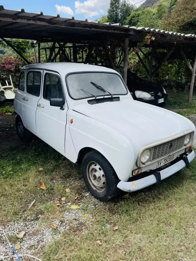Renault 4
