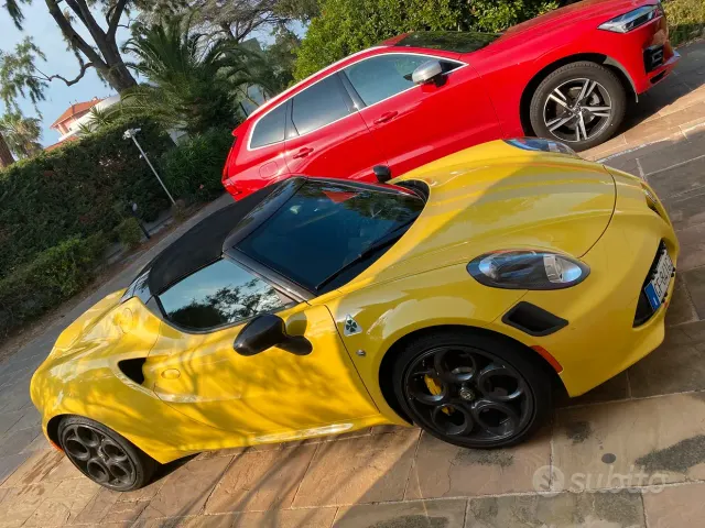 Alfa Romeo 4C