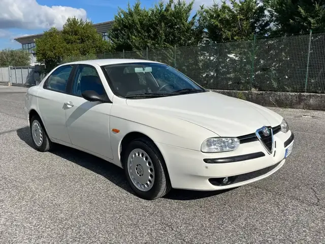 Alfa Romeo 156