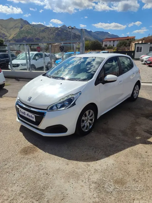 Peugeot 208 1° serie