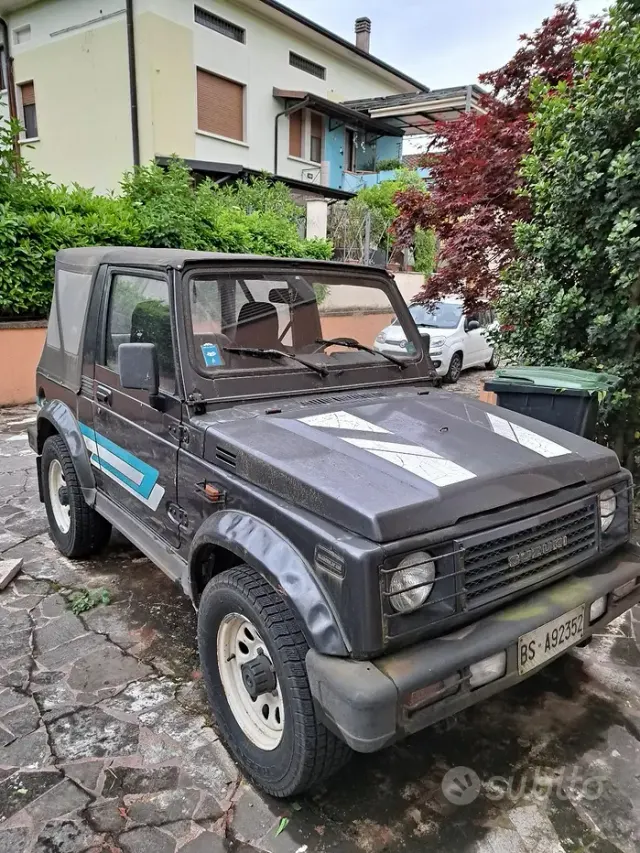 Suzuki Samurai